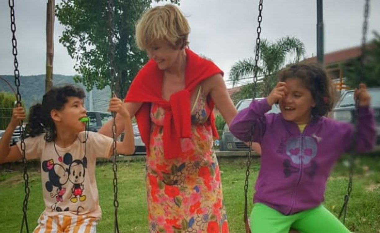 Qué dolor! La hermosa historia de Inés Estévez y sus hijas Alma y Vida –  Revista Paparazzi