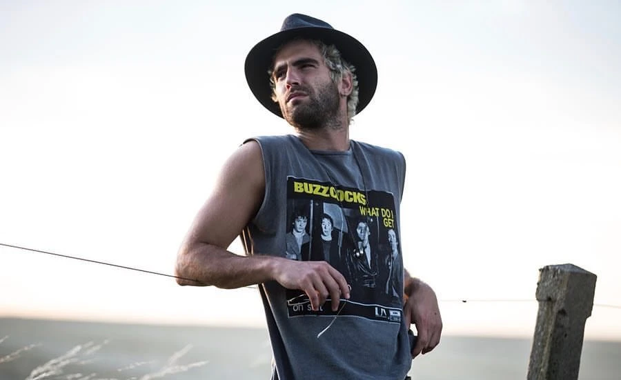 Nico Furtado ya se olvidó de la China Suárez y blanqueó su historia con una súper estrella internacional: la foto