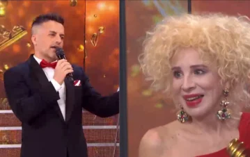 ¡Súper mala onda! Ángel de Brito presentó a Nacha Guevara en el Cantando y ella le contestó con un desubicado gesto