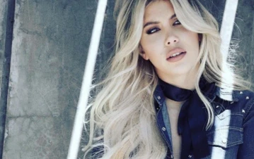 ¡Para Masterchef! Wanda Nara mostró con un video su "secreto confidencial" a la hora de cocinar milanesas en París