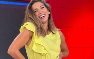 La sorprendente reacción de Cinthia Fernández al ver los abdominales de su hija