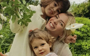 ¡Mamá amorosa! La tierna sorpresa de la China Suárez para sus hijas en el regreso a las clases