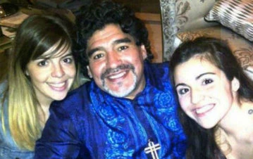 Cuál es el proyecto empresarial que tienen Dalma y Gianinna con la imagen de Diego Maradona: "Tienen la oportunidad de..."