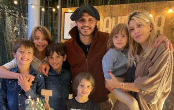 El polémico video con el que Wanda Nara saludó a Icardi por el Día del Padre con los hijos que tuvo con Maxi López