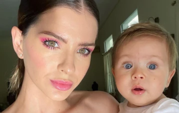 El divertido blooper de la China Suárez con Amancio mientras filmaba un video