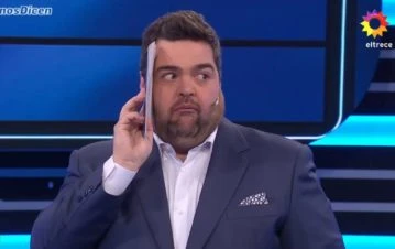 Dario Barassi mandó al frente a su productora: "Estuviste con un famoso actor muy joven"