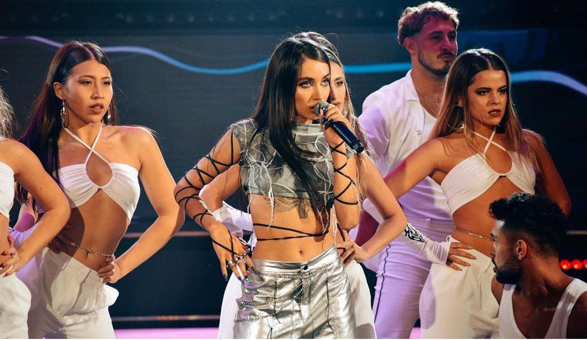El palazo que le tiraron desde ShowMatch a María Becerra por su paso por el  programa: Estaba bastante  Revista Paparazzi