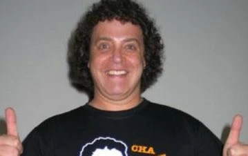 Tras alejarse de los medios, Amigacho contó cuál es su trabajo en un videoclub de la zona de Bernal