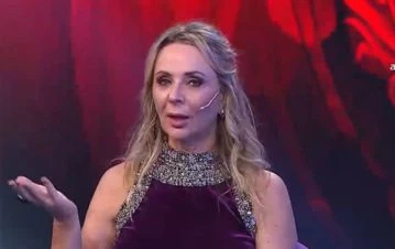 La furia de Evelyn Von Brocke tras revelar que recibe fotos íntimas de hombres