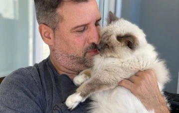 El triste momento de José María Listorti tras la partida de su mascota