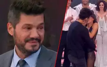 Marcelo Tinelli lloró en vivo con la propuesta de casamiento de una de las bailarinas de Showmatch
