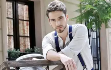 Cómo es la nueva vida de Albert Baró, el protagonista de ATAV que causó furor en Argentina