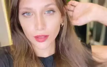 ¡Se acerca el día! Barbie Vélez mostró imágenes exclusivas de la prueba de su vestido de novia