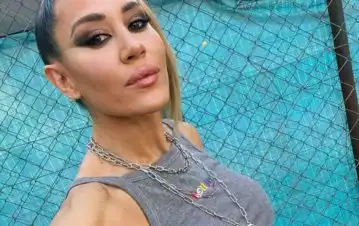 La reacción de Jimena Barón cuando le preguntaron si se operó los abdominales