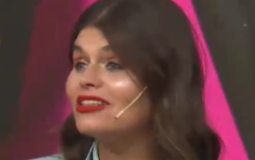 Angie Balbiani explicó furiosa su salida de Intrusos en medio de su pelea con Romina Pereiro, la mujer de Rial