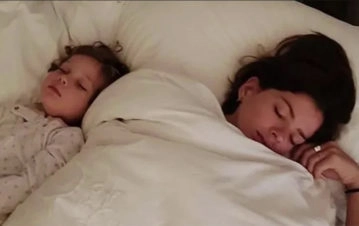 La China Suárez contó la extraña manera con la que logra que sus hijos duerman la siesta