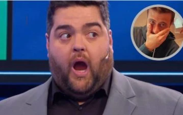 Darío Barassi se metió en el camarín de Diego Leuco, encontró algo "raro" y lo mandó al frente: “¿Por qué la tenés, bebé?”