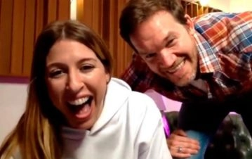 ¡Histórico! Florencia Bertotti y Juan Gil Navarro se reencontraron y los fans de Floricienta enloquecieron: el video