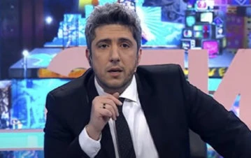 El verdadero motivo de Jey Mammón que lo llevó a renunciar a su programa en medio del éxito