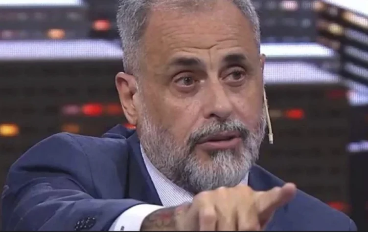 Jorge Rial volvió a burlarse de América