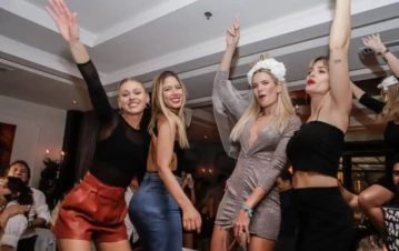 Las fotos hot de la despedida de soltera de Eva Bargiela, la futura esposa de Facundo Moyano, y sus amigas