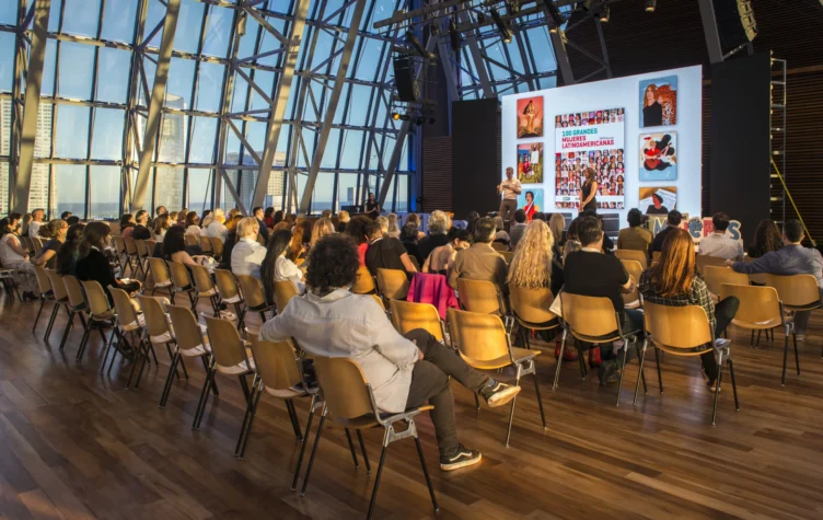 Billiken, Grandes mujeres latinoamericanas, Educación