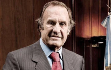 Súper escándalo por la herencia de Carlos Reutemann: cuál es la larga lista de bienes por la que se pelean