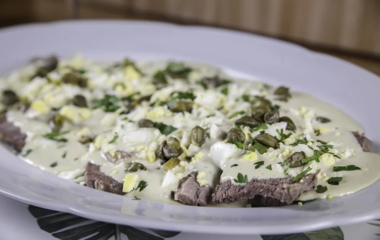 Vitel toné, Año Nuevo, Gastronomía, IPCVA