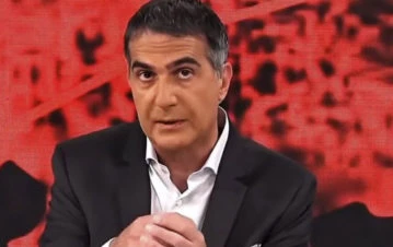 Las polémicas fotos de Antonio Laje festejando en medio de las denuncias por maltrato y acoso