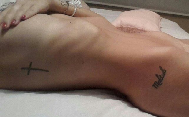 Impresionante: las fotos de los “mil” tatuajes qué la China Suárez se hizo  en su cuerpo – Revista Paparazzi