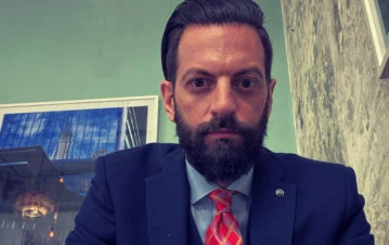 Quién es la modelo que conquistó al Rifle Varela, que hace dos meses se separó de la mamá de su hija