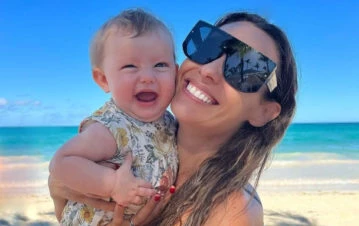 Pampita mostró quién cuida a su hija Ana durante sus vacaciones en Punta Cana