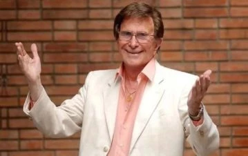 Silvió Soldán blanqueó una novia 30 años menor que él: “Me enamoré de una fan que me siguió 9 años”