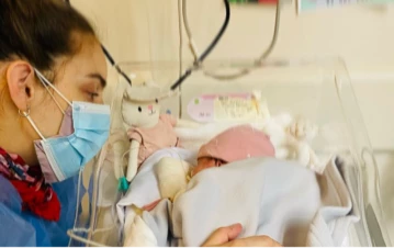 Macarena Paz reveló cómo sigue la salud de su beba en neonatologia, internada desde hace un mes