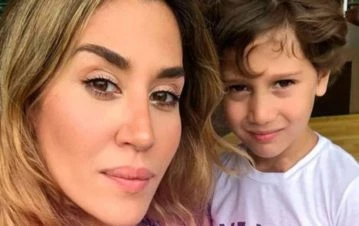 Jimena Barón reveló su polémica técnica para que Momo no pierda cosas en la escuela: “Deshidratación casi completa…”