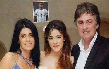 Aseguran que la familia de Tini Stoessel frena el blanqueo con Rodrigo de Paul: "No quieren que su hija quede pegada a..."