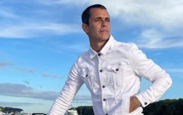 ¡Exclusivo! Mariano Martínez recordó el drama que sufre desde niño porque lo atropellaron: "Me piso un colectivo y..."