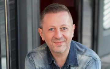 Nicolás Scarpino confesó su deseo de ser padre junto a su pareja: “Sería en el país y por...”