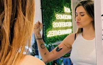 Mica Tinelli se hizo el tatuaje más importante y significativo de su vida: “Por siempre en mi”