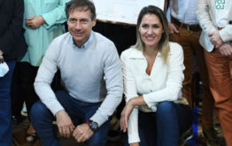 Carolina Losada se casa con Luis Naidenoff