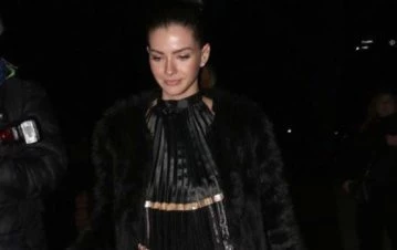 El look de la China Suárez para hacer shopping en Uruguay