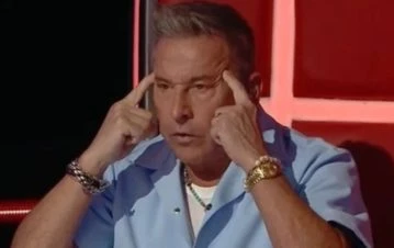 Por qué los seguidores de La Voz Argentina acusan de “infumable” a Ricardo Montaner