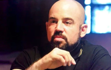 Facundo Espinosa blanqueó que se casó y contó con quién