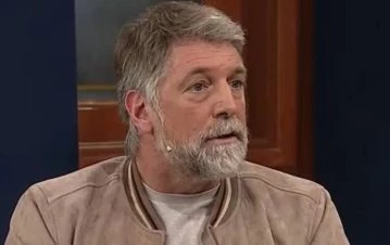 Horacio Cabak estalló indignado tras querer cambiar las cubiertas del auto: “Lo que pagué por mi auto ahora me lo…”