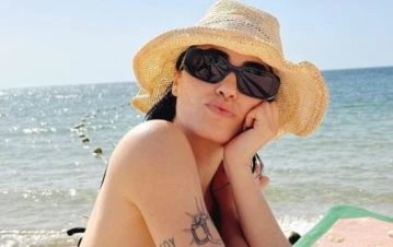 Las fotos del look playero de Lali Espósito a puro relax en Tel Aviv: “Este rato de…”