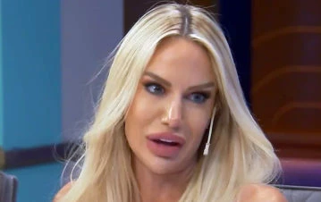 Luciana Salazar mostró una foto de su diminuta cintura y sorprendió: "54 centímetros"