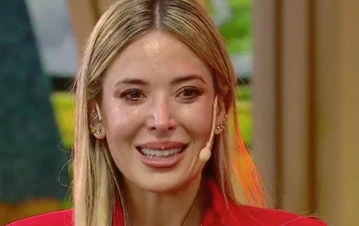 Jésica Cirio lloró en vivo por un mensaje muy tierno de un familiar