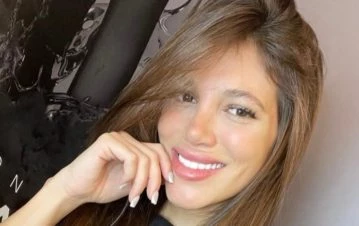 Mariana Farjat sorprendió con un jugado y rotundo nuevo look "estilo Viviana Canosa": “Los cambios siempre….”