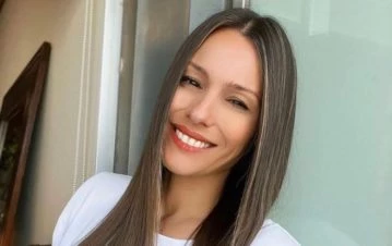 Pampita sorprendió con un impactante cambio de look antes de la segunda temporada del Hotel