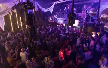 El mágico aftermovie de la fiesta Paparazzi: baile, diversión y estrellas